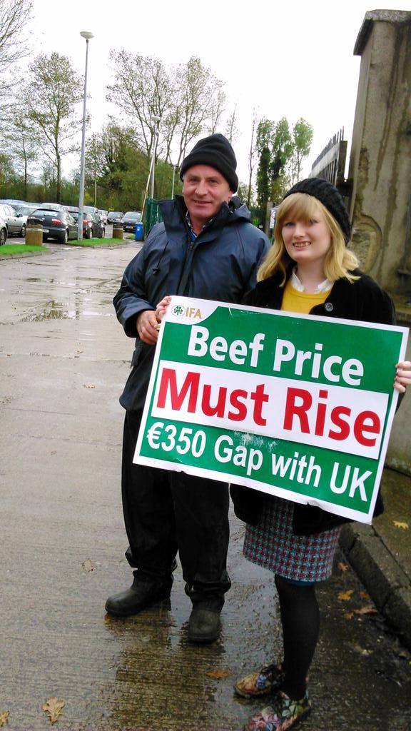 Young Greens Chair, Lorna Bogue, in solidarity with Farmers